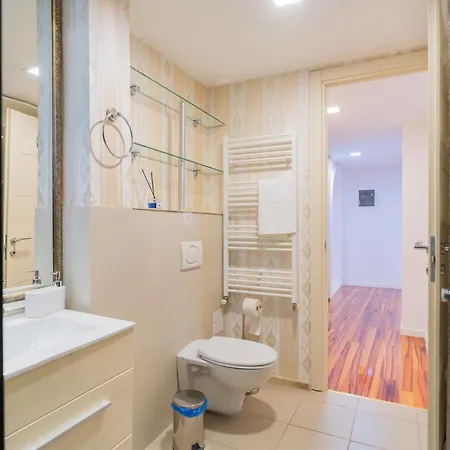 Apartment Huge Luxury Flat With 3br - Pool & Gym *