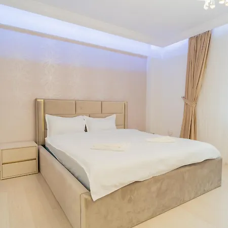 Huge Luxury Flat With 3br - Pool & Gym *