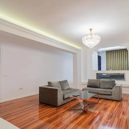 Huge Luxury Flat With 3br - Pool & Gym *