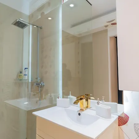 Huge Luxury Flat With 3br - Pool & Gym *